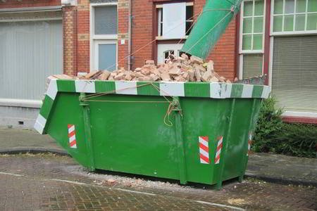 Los Angeles trash bin rental with demolition debris